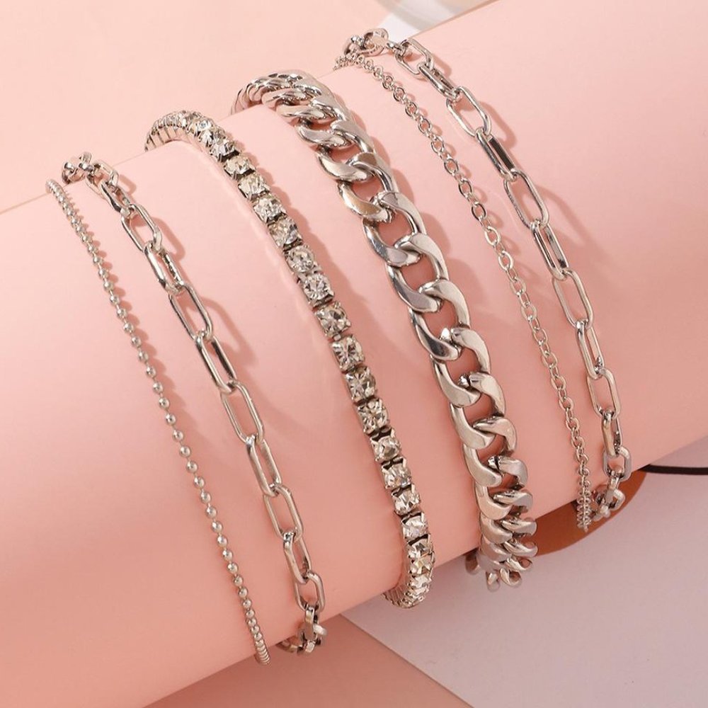 Four gold strands Ankle bracelets. - Picture 2 of 3